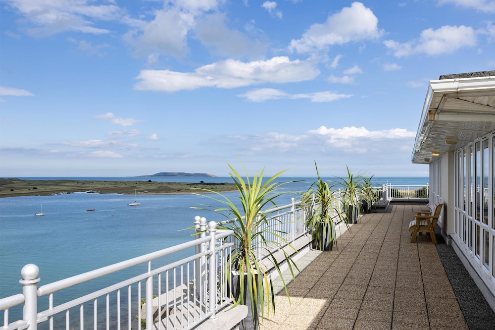 The Grand Malahide 46/48