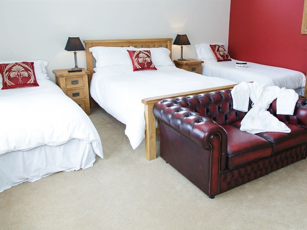 Newsham Grange Farm Bed and Breakfast 7/36