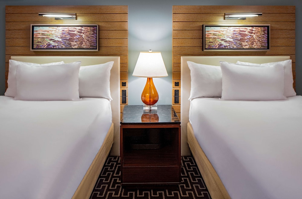 Hyatt Regency Greenwich 20/62
