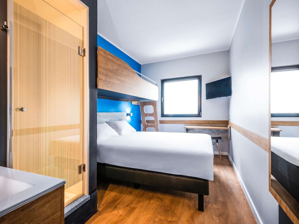 Ibis Budget Santiago Providencia 46/47