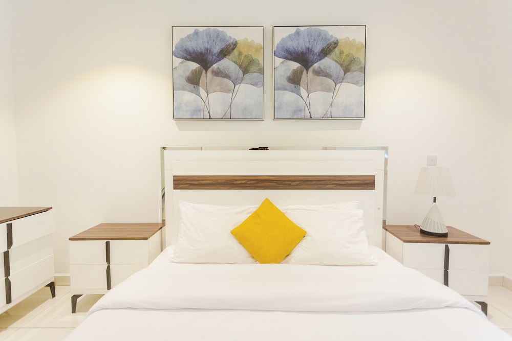 Accra Luxury Apartments at The Gardens 16/50