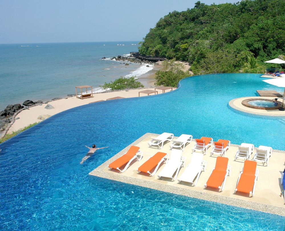 Hotel Azul Ixtapa Grand Resort Spa and Convention Center 47/51