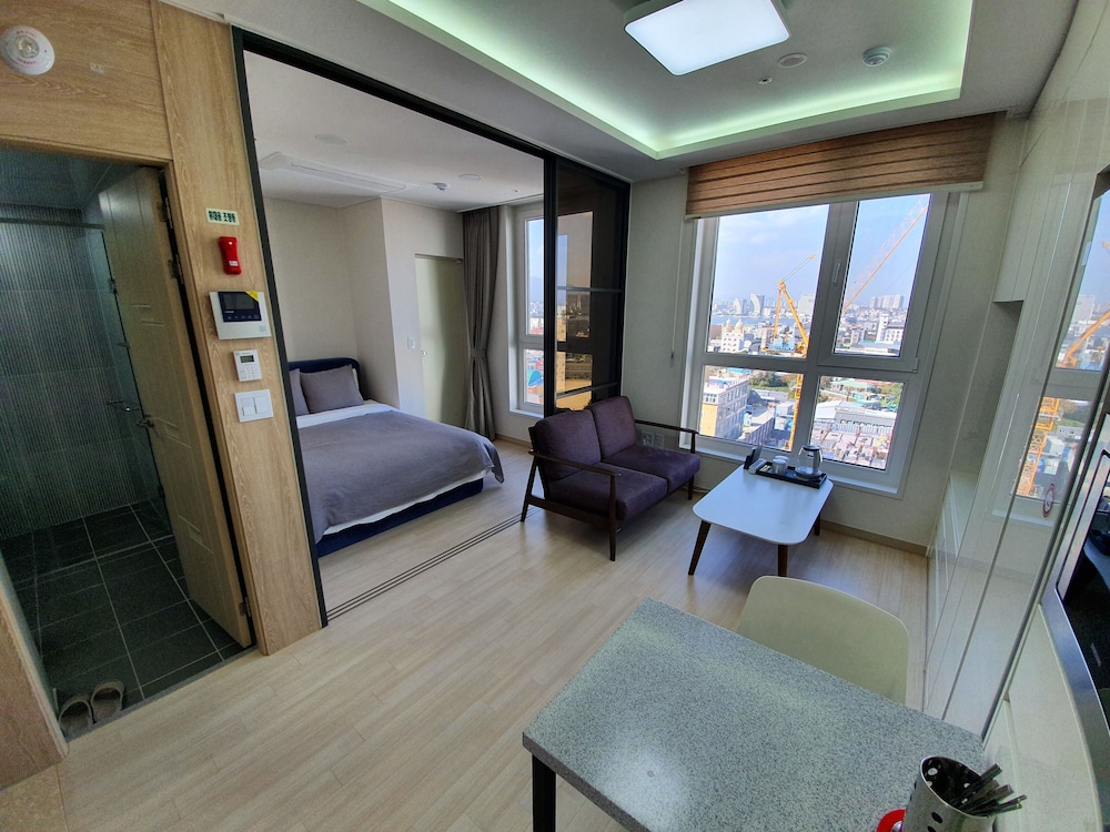 The Mark Sokcho Residence Hotel 20/30
