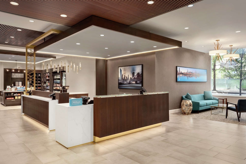 Lobby at Hilton Garden Inn Chicago Downtown South Loop, CHICAGO - IL