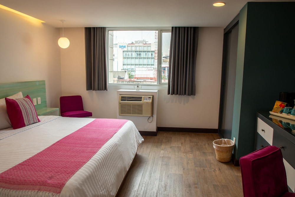 Hotel Fontan Reforma 18/72