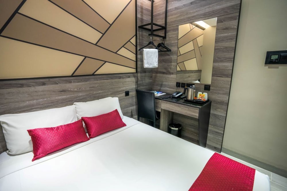 Hotel 81 Orchid 24/31
