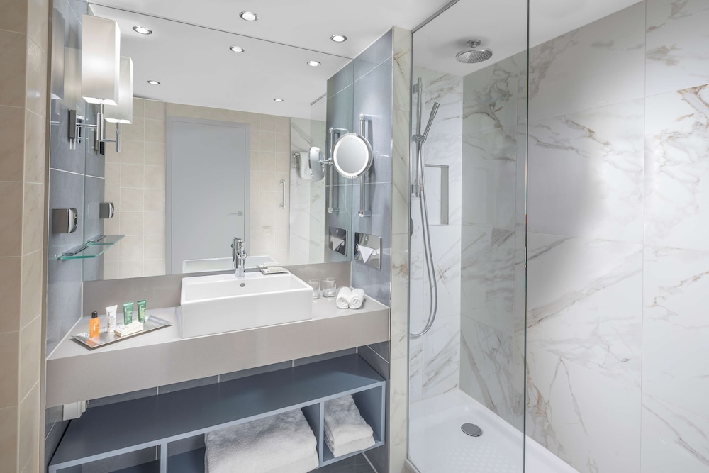 غرفة متصلة عائلية بسرير كينج، Hilton Prague Old Town 5/5