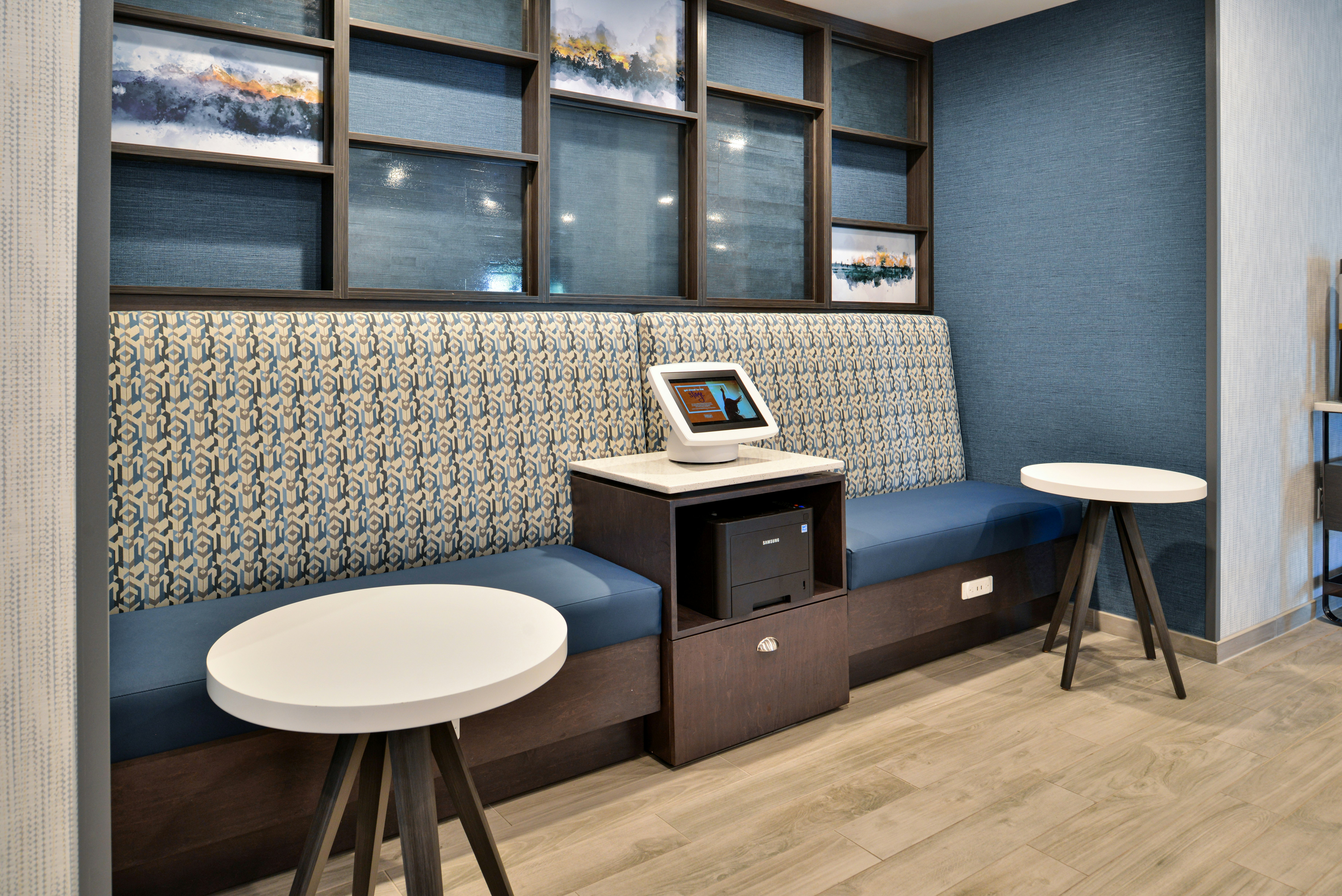 Hampton Inn Cedar Falls Downtown Ia 65/65