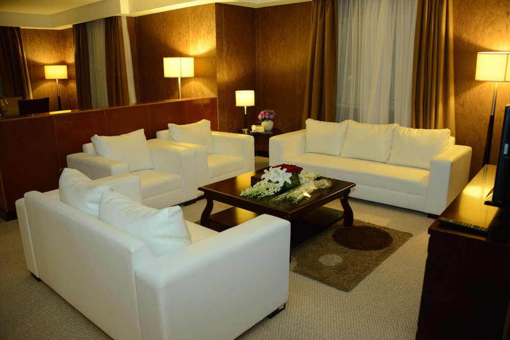 Monroe Hotel Bahrain 51/66