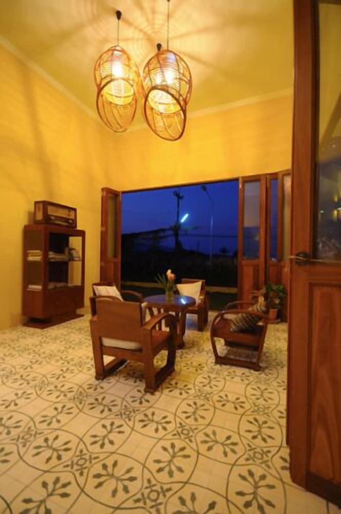 Villa Phra Chan Resort 3/15