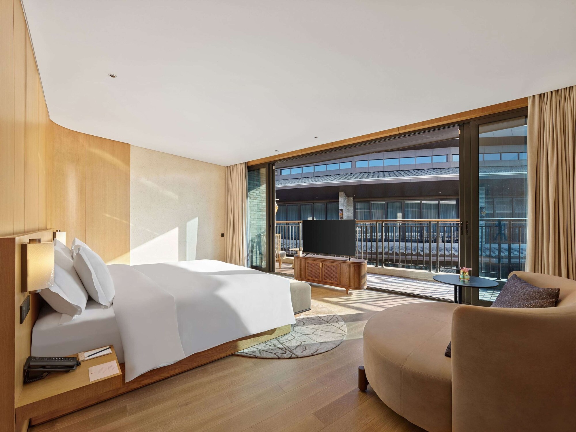 Fountain, Suite, King Bed