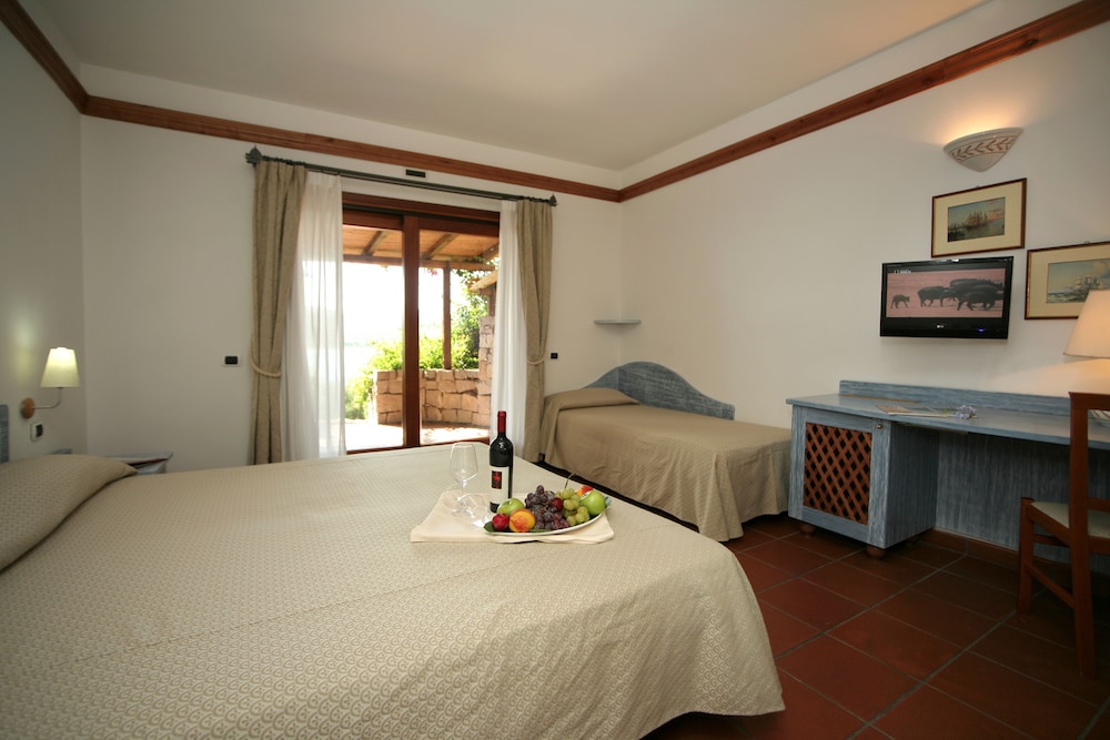SUPERIOR, DOUBLE BED, SEA VIEW