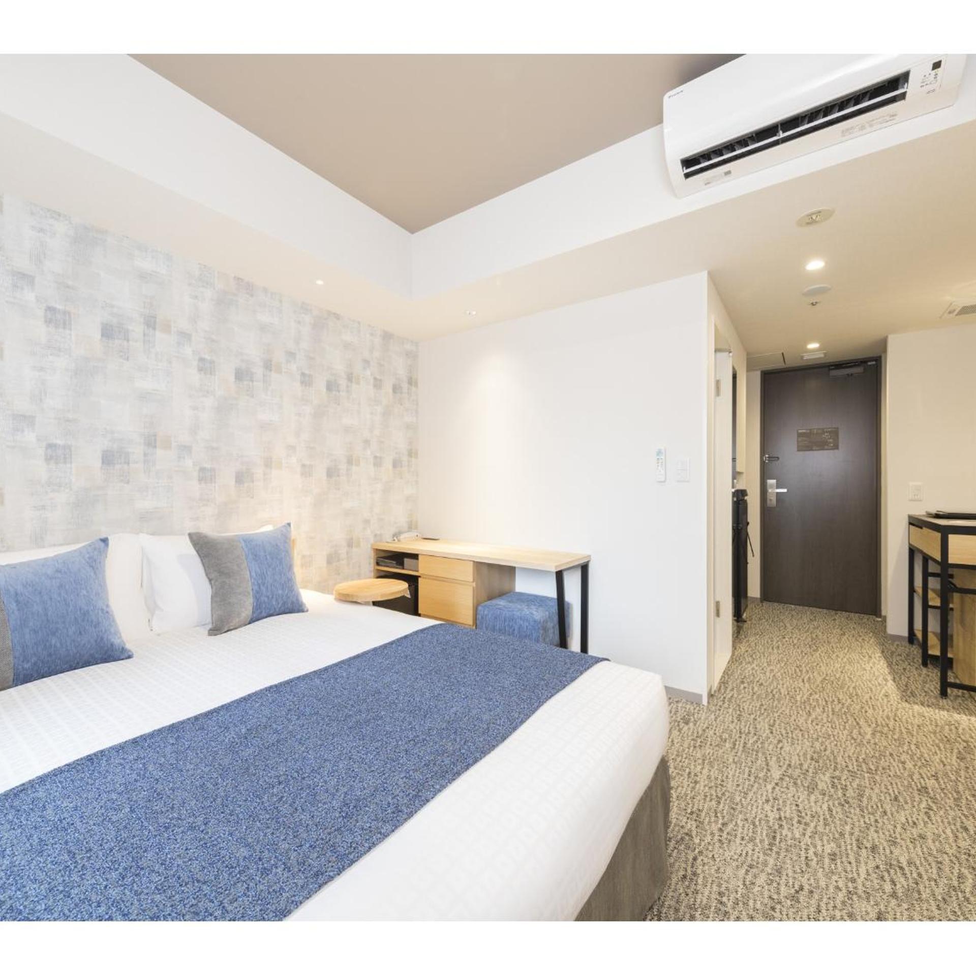 Residential, Double Bed
