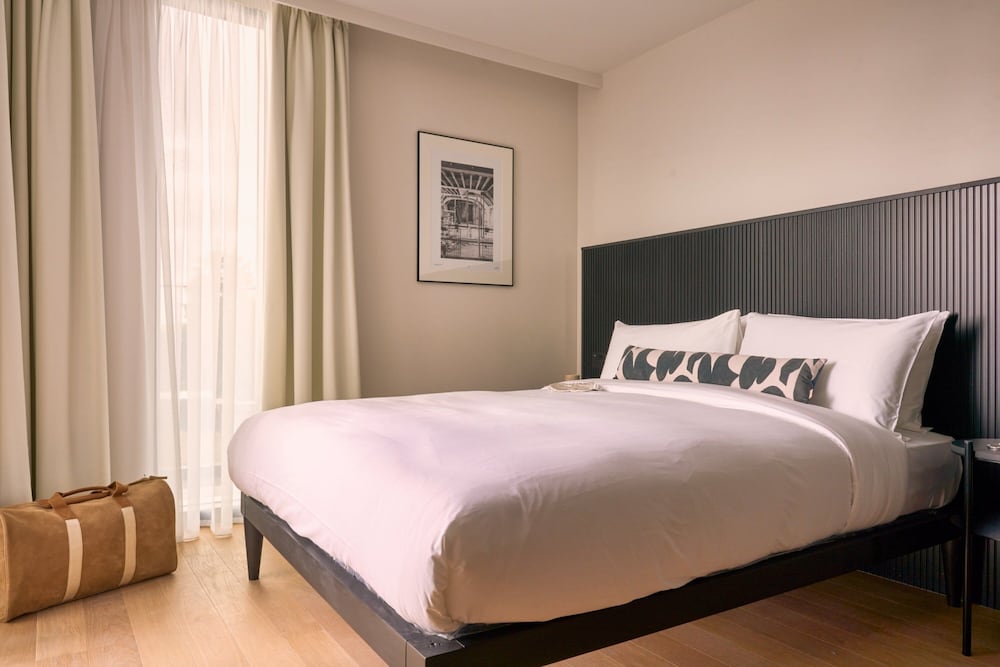 Roof Top, Superior, King Bed, Terrace