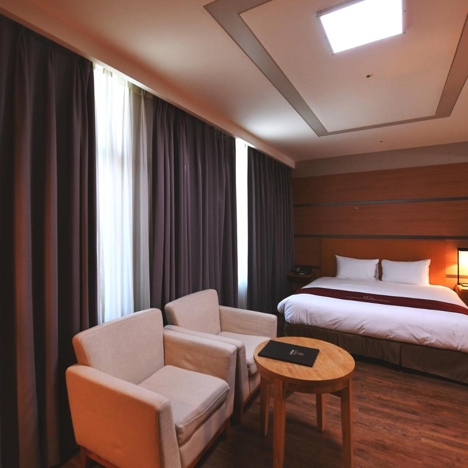 Hotel Laonzena 25/66
