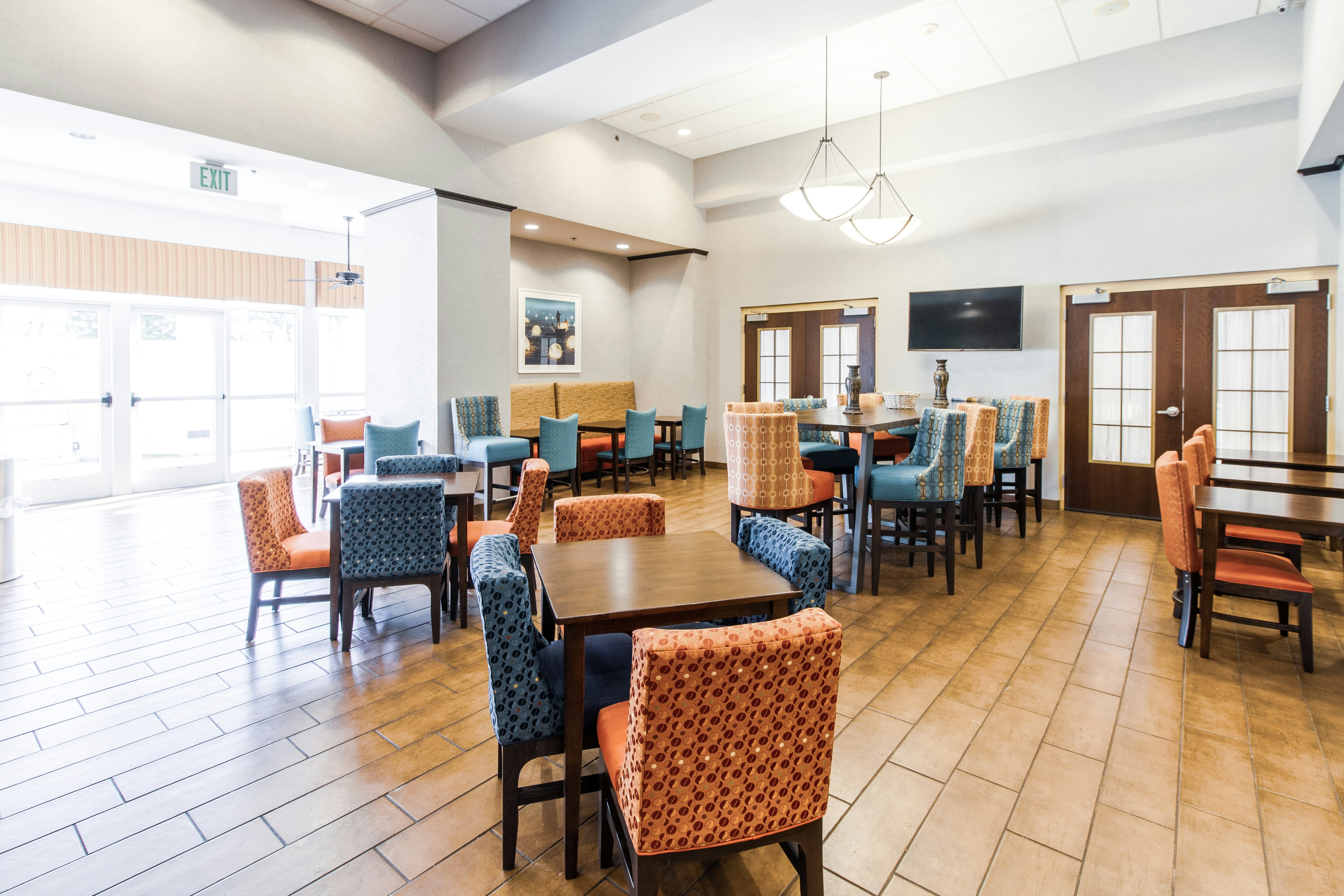 Hampton Inn And Suites Huntsville Southeast Hampton Cove Al 37/49