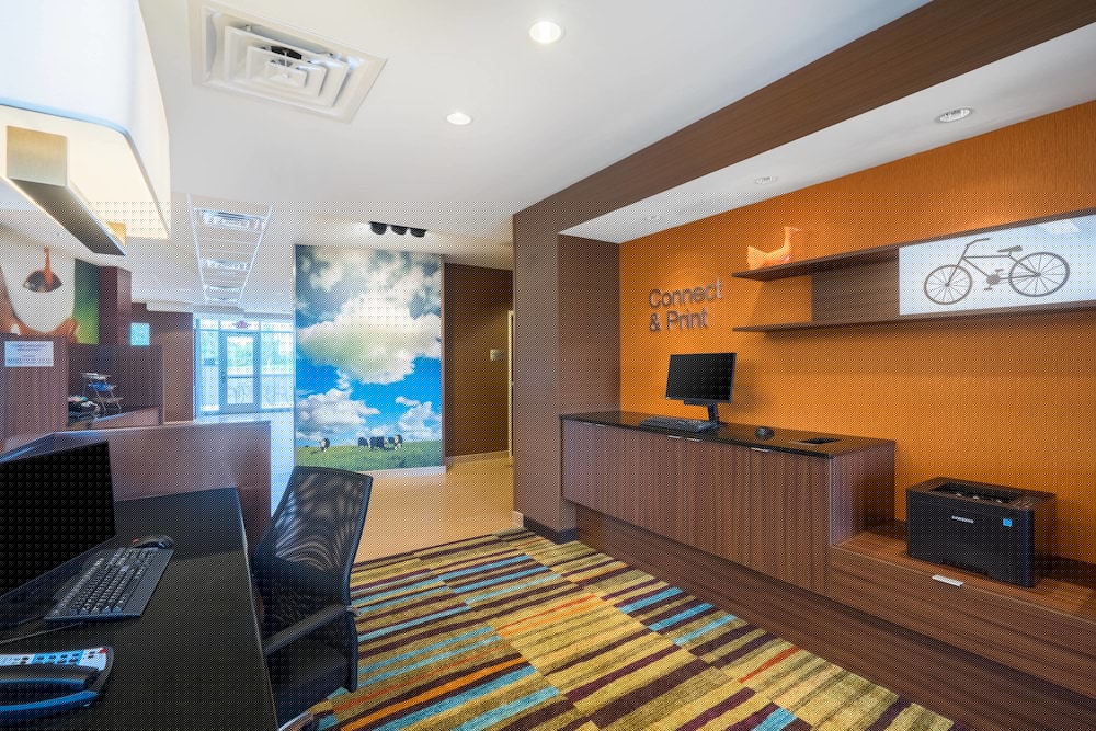 Fairfield Inn And Suites By Marriott Bloomsburg 10/31