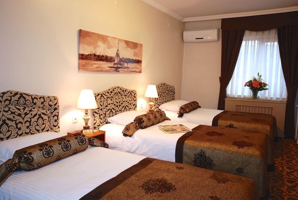 Hotel Mithat 19/60