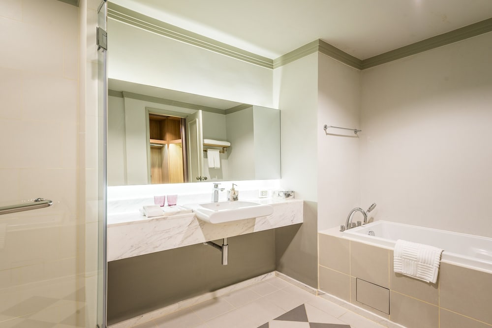 Courtyard By Marriott Bangkok Sukhumvit 20 23/69