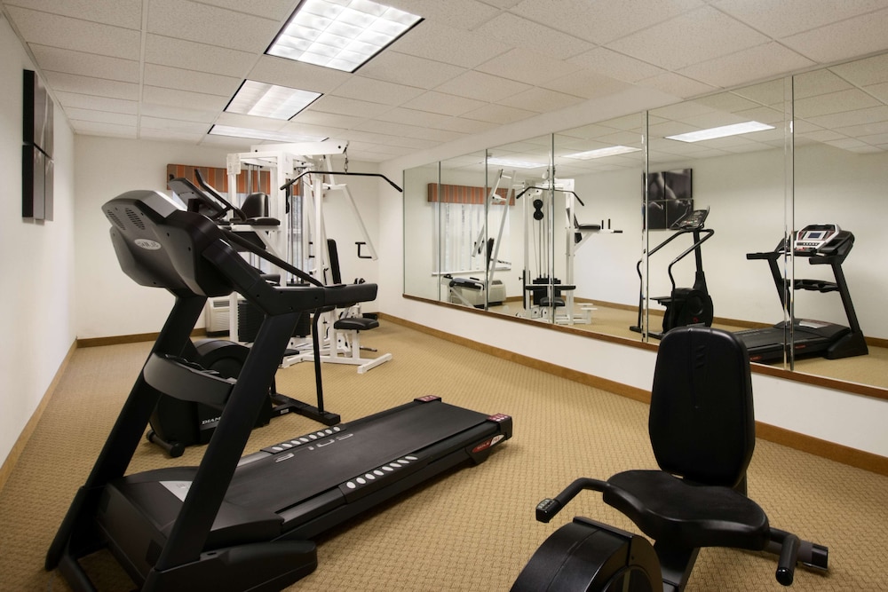 Country Inn and Suites By Radisson Columbus GA 18/34