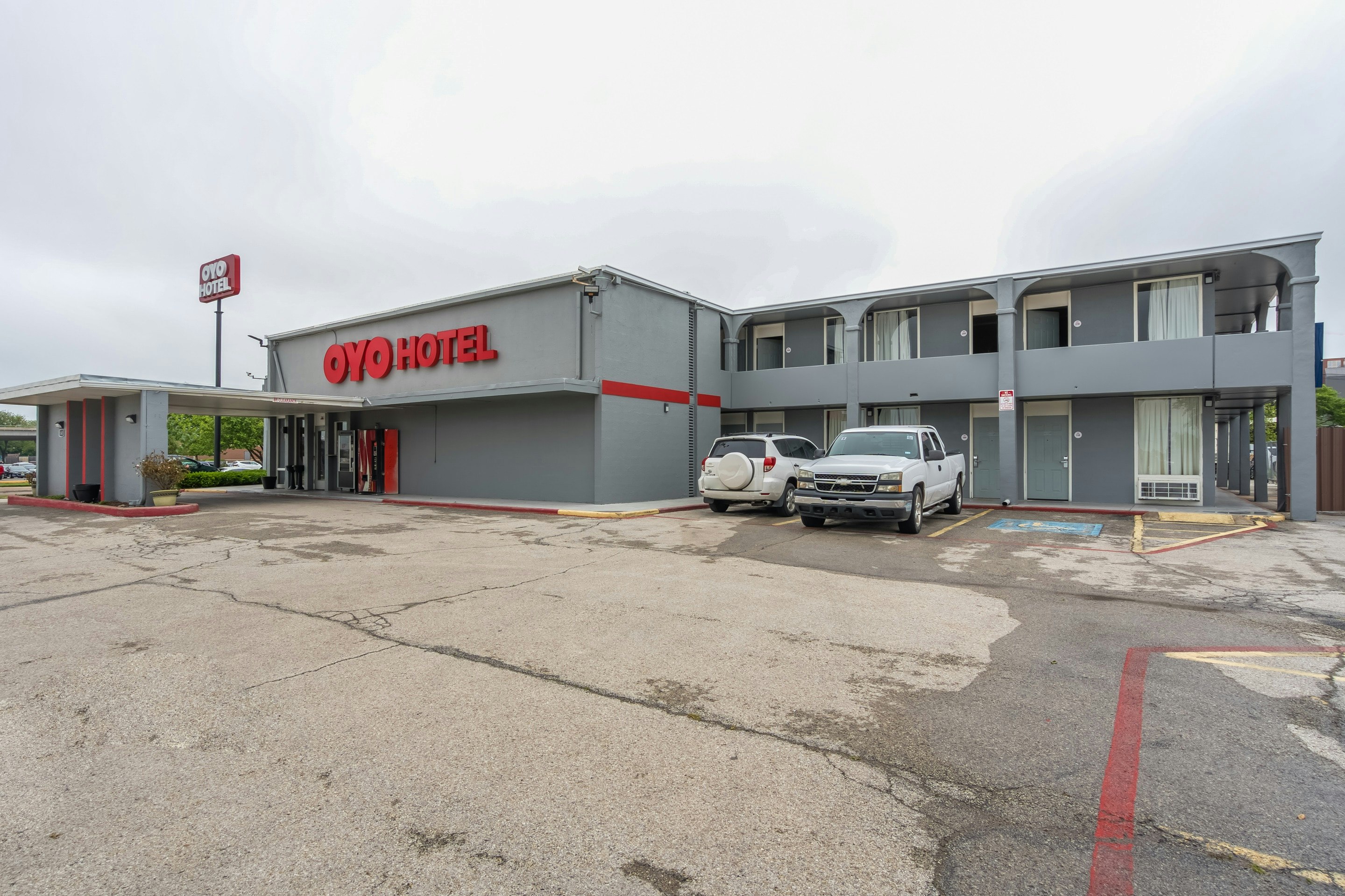 OYO Hotel Wichita Falls - Downtown 28/35