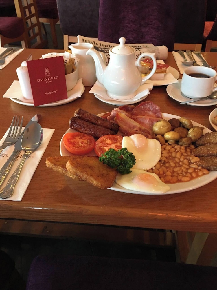 Station House Hotel Letterkenny 44/58