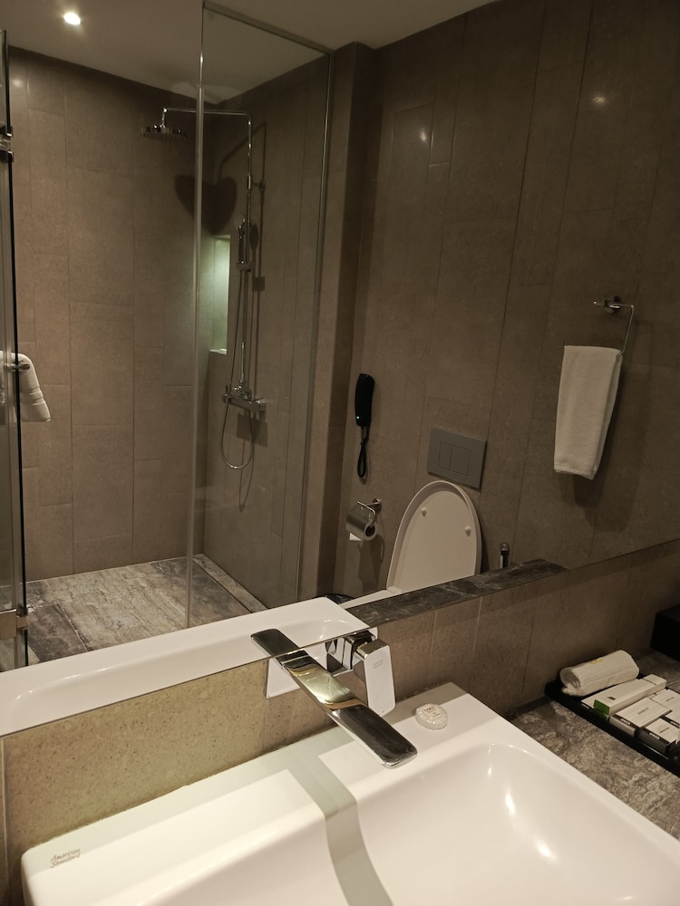 The Residence by Gulshan Club Limited 59/63