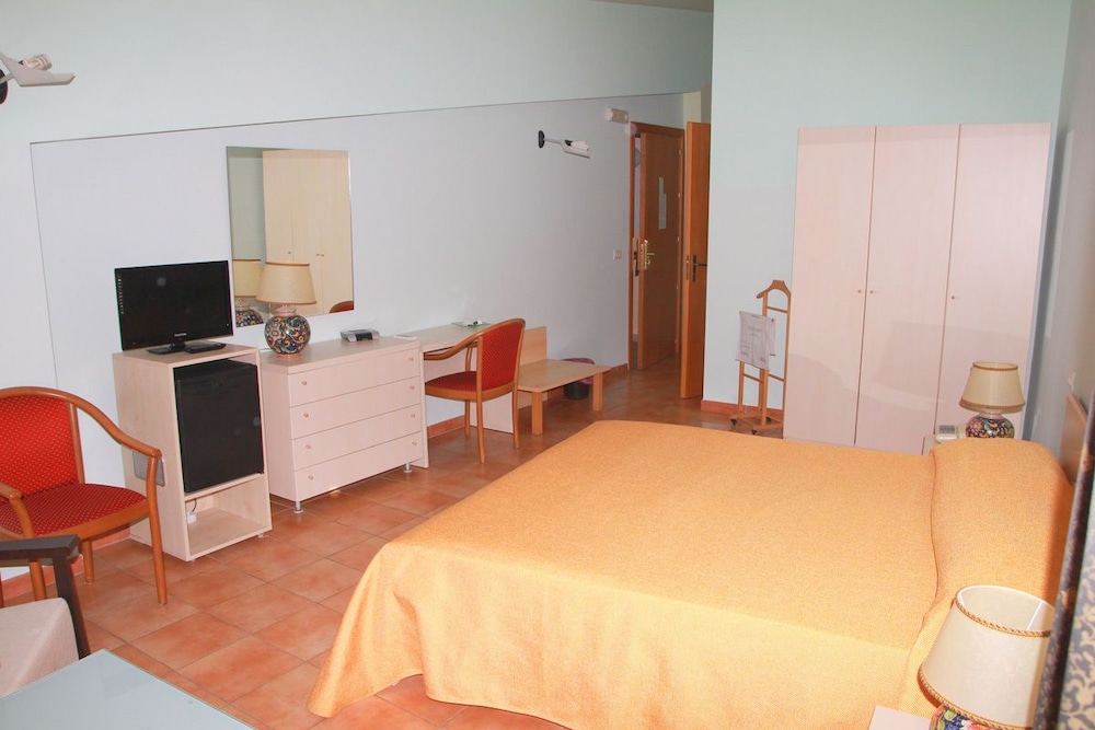 Hotel Sul Mare Al Gabbiano 15/50