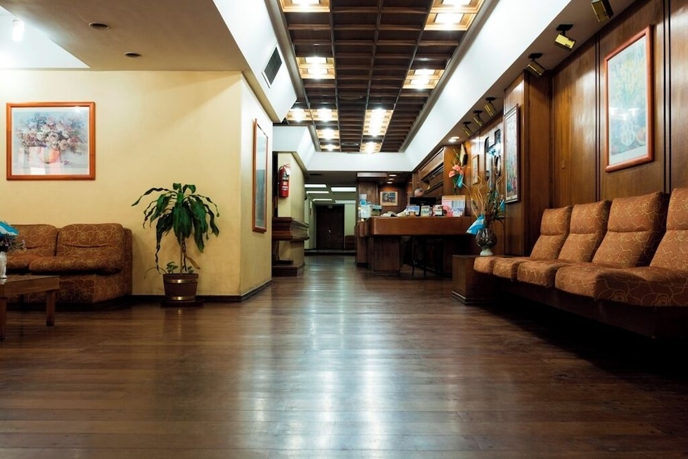 Hotel del Jardin 30/50