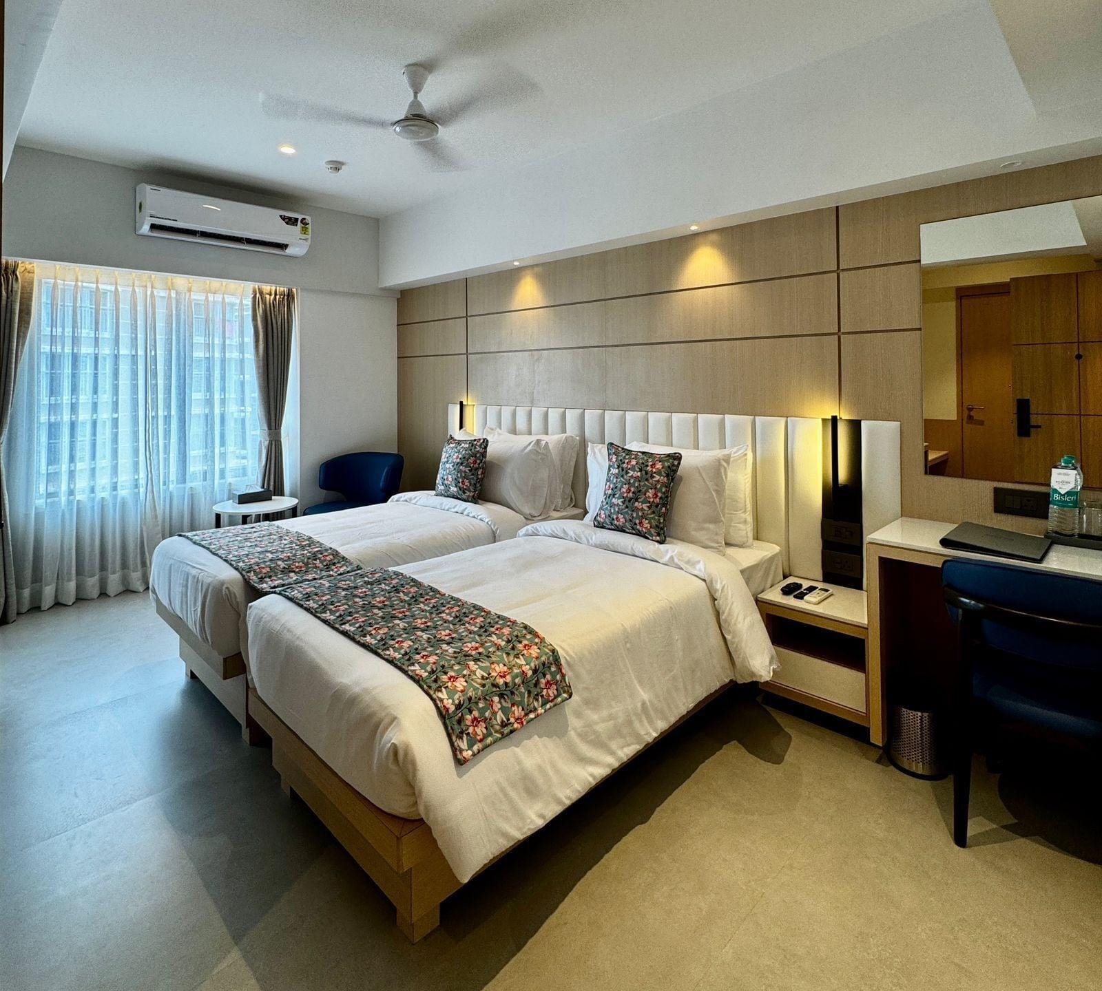 Galaxy Hotel 15/45