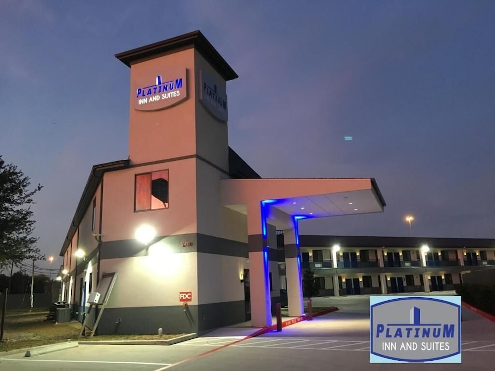 Platinum Inn And Suites 3/23