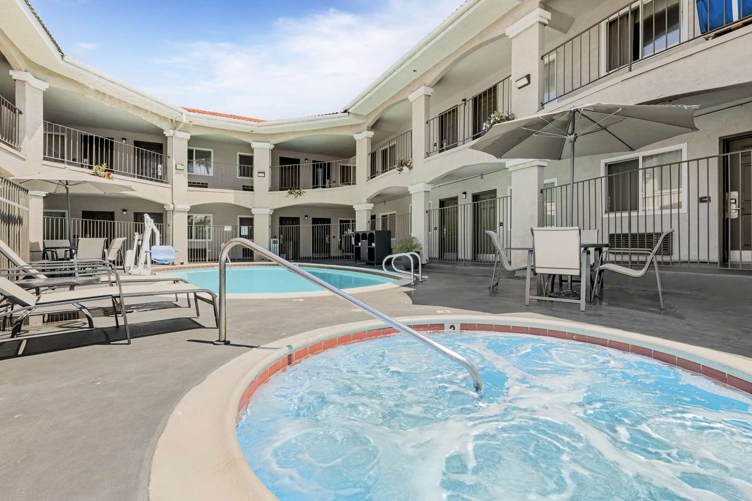 Best Western Santee Lodge 29/29
