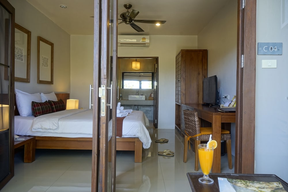 Yoma Hotel 21/69