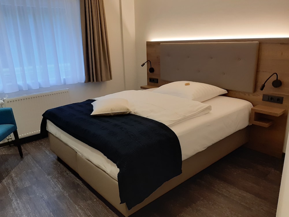 Hotel Alte Redaktion Superior 8/49
