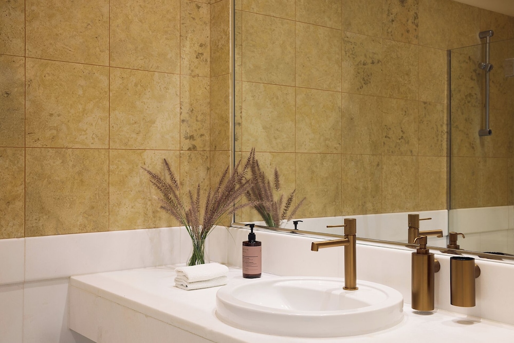 Porto Kea Suites 69/70