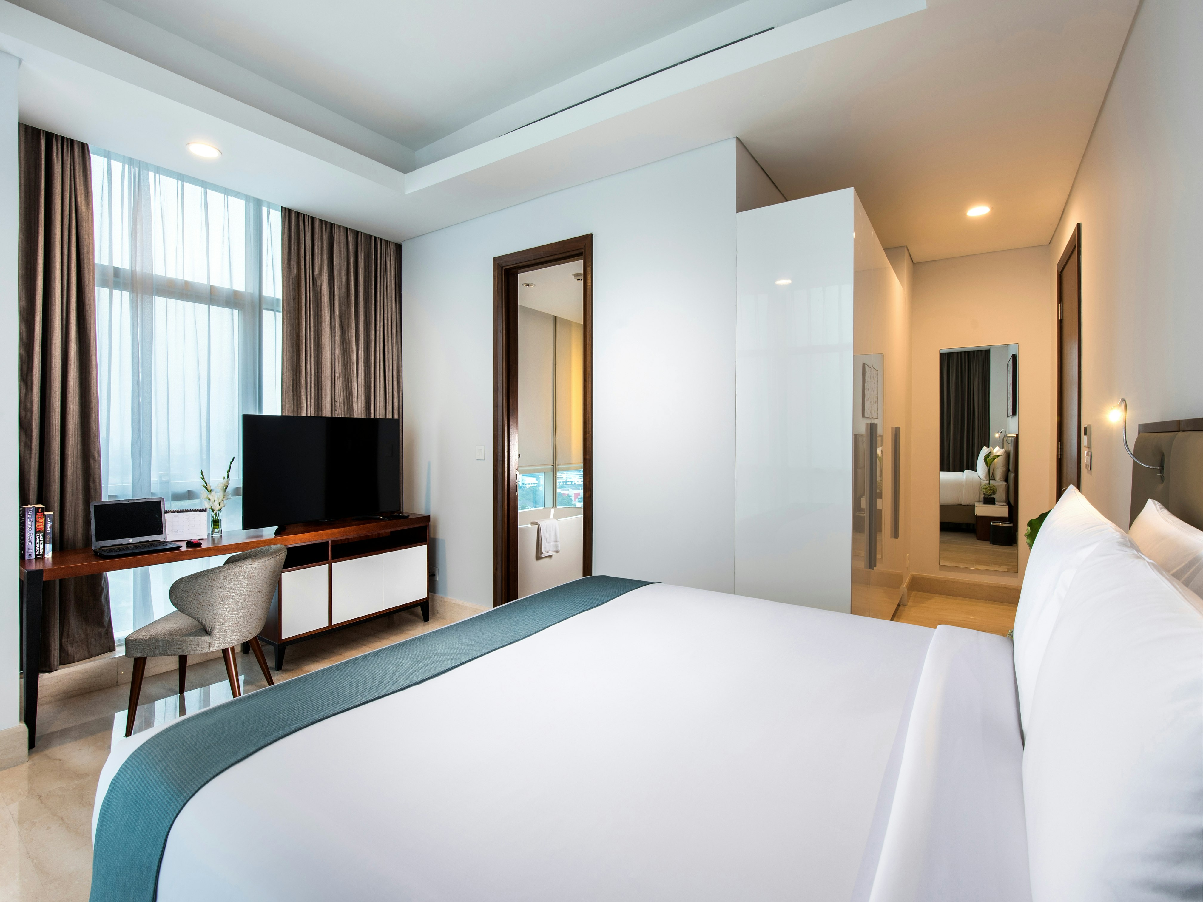 3 BEDROOMS, EXECUTIVE