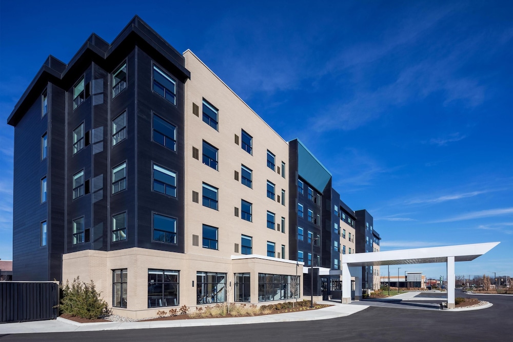 Hyatt House Royal Oak/Birmingham 2/42