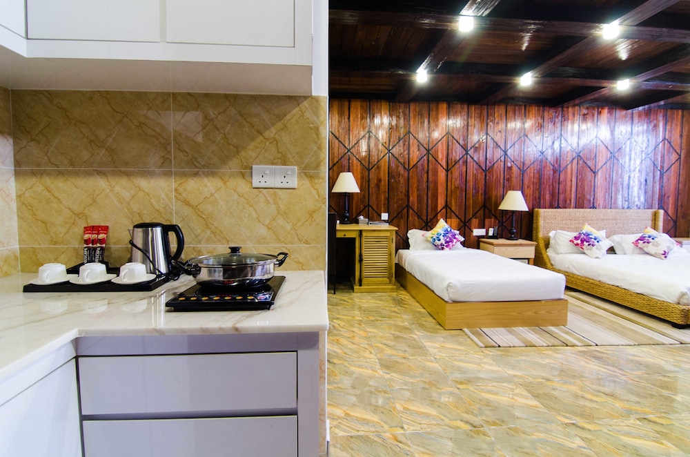 Mornington Hotel Sitiawan 43/58