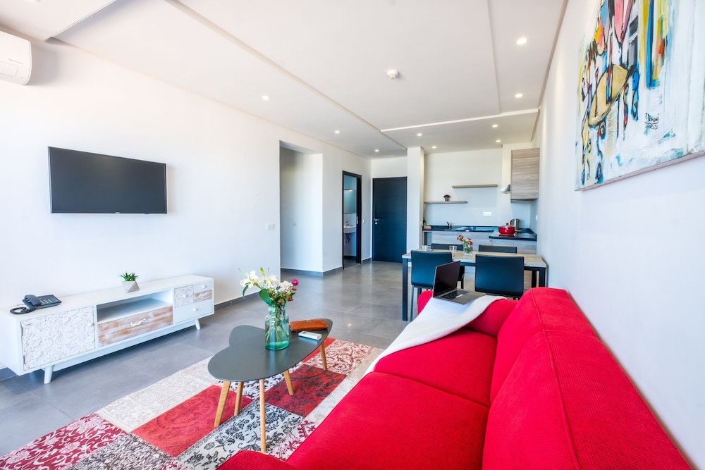 Hotel Asilah 32 16/25
