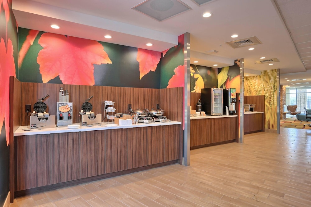 Fairfield Inn Suites Reading Wyomissing 38/51