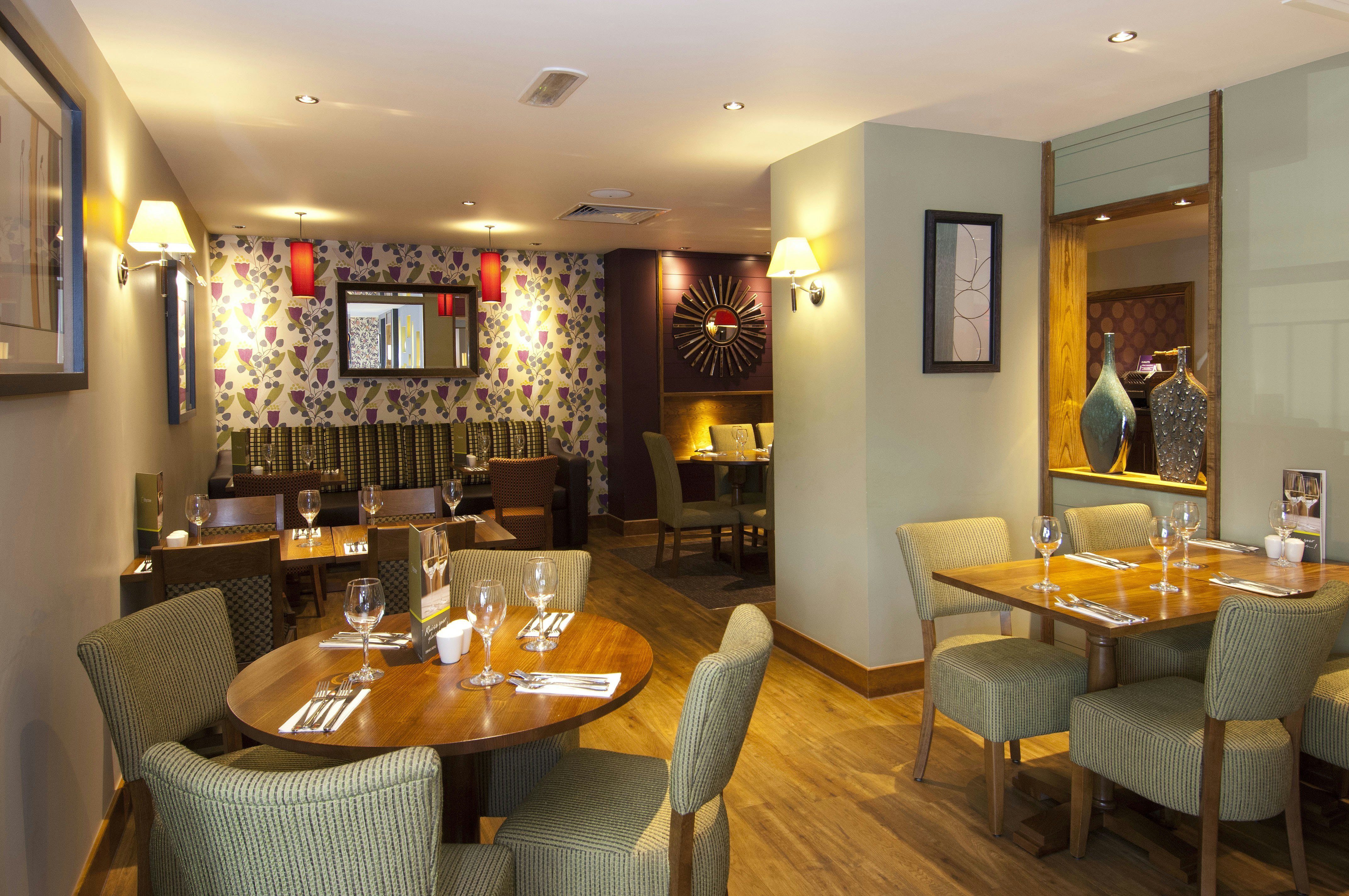 Premier Inn Shrewsbury Town Centre 24/36