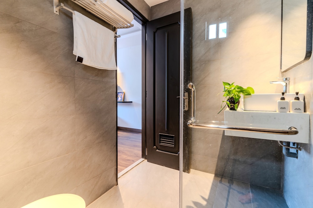Park View Luxury Hotel 45/48