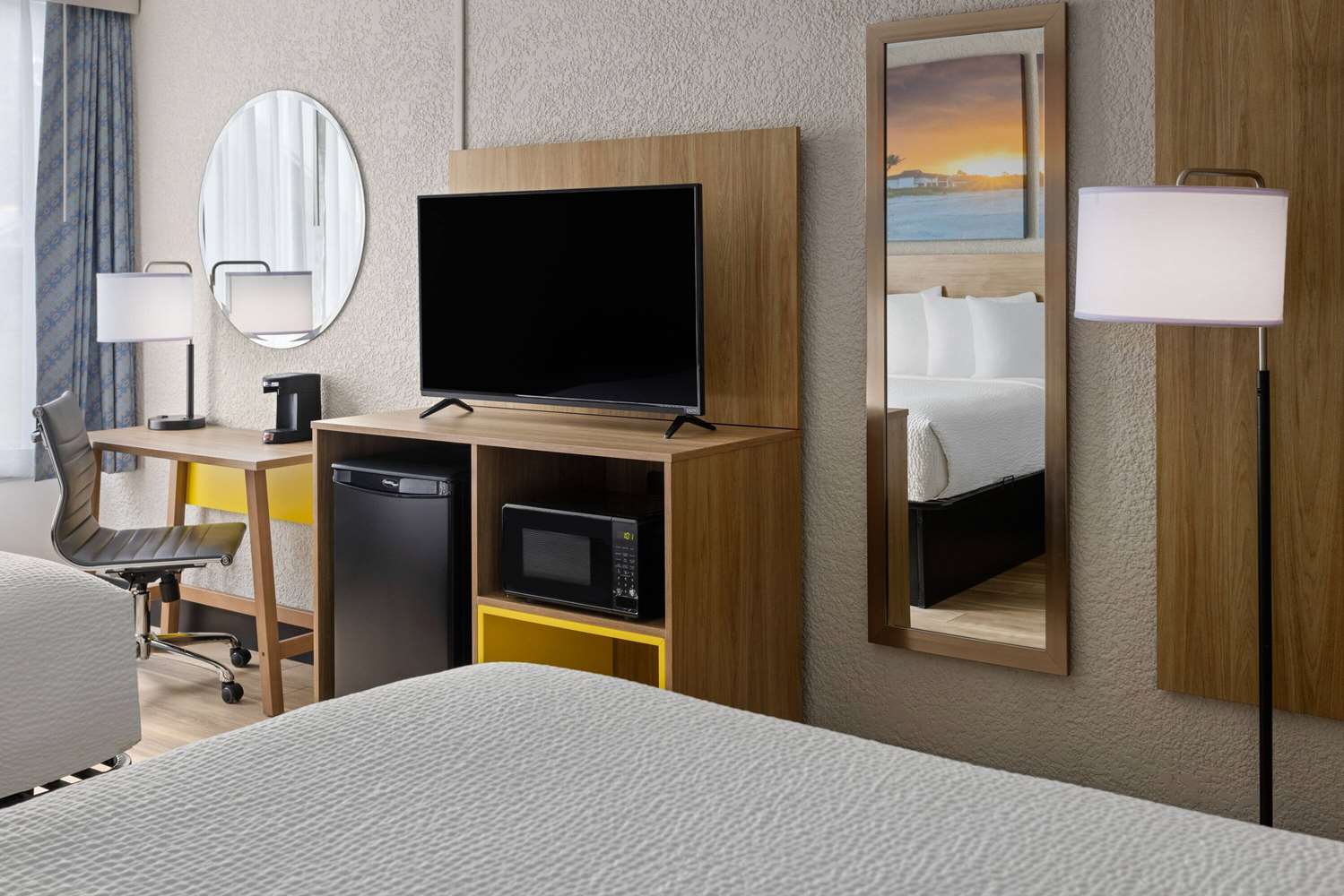 Days Inn by Wyndham Fort Pierce Midtown 42/55
