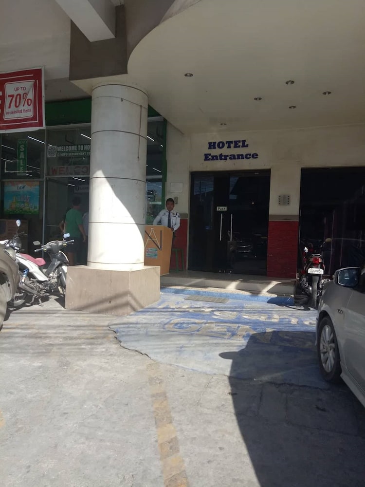 Jeamco Royal Hotel - General Santos 27/30