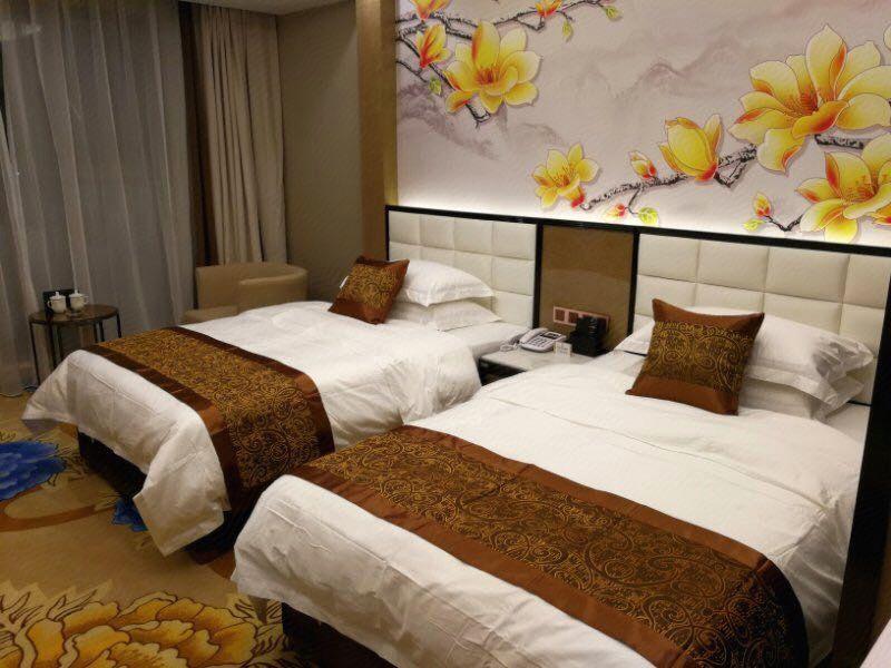 Taiyangcheng Hotel 10/24