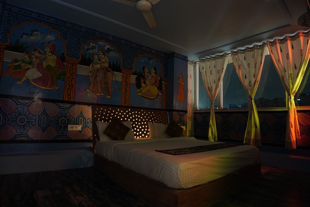 Rani Mahal 28/50
