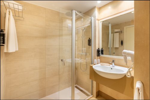 Room, Single, Double Bed, Lateral Side Sea View
