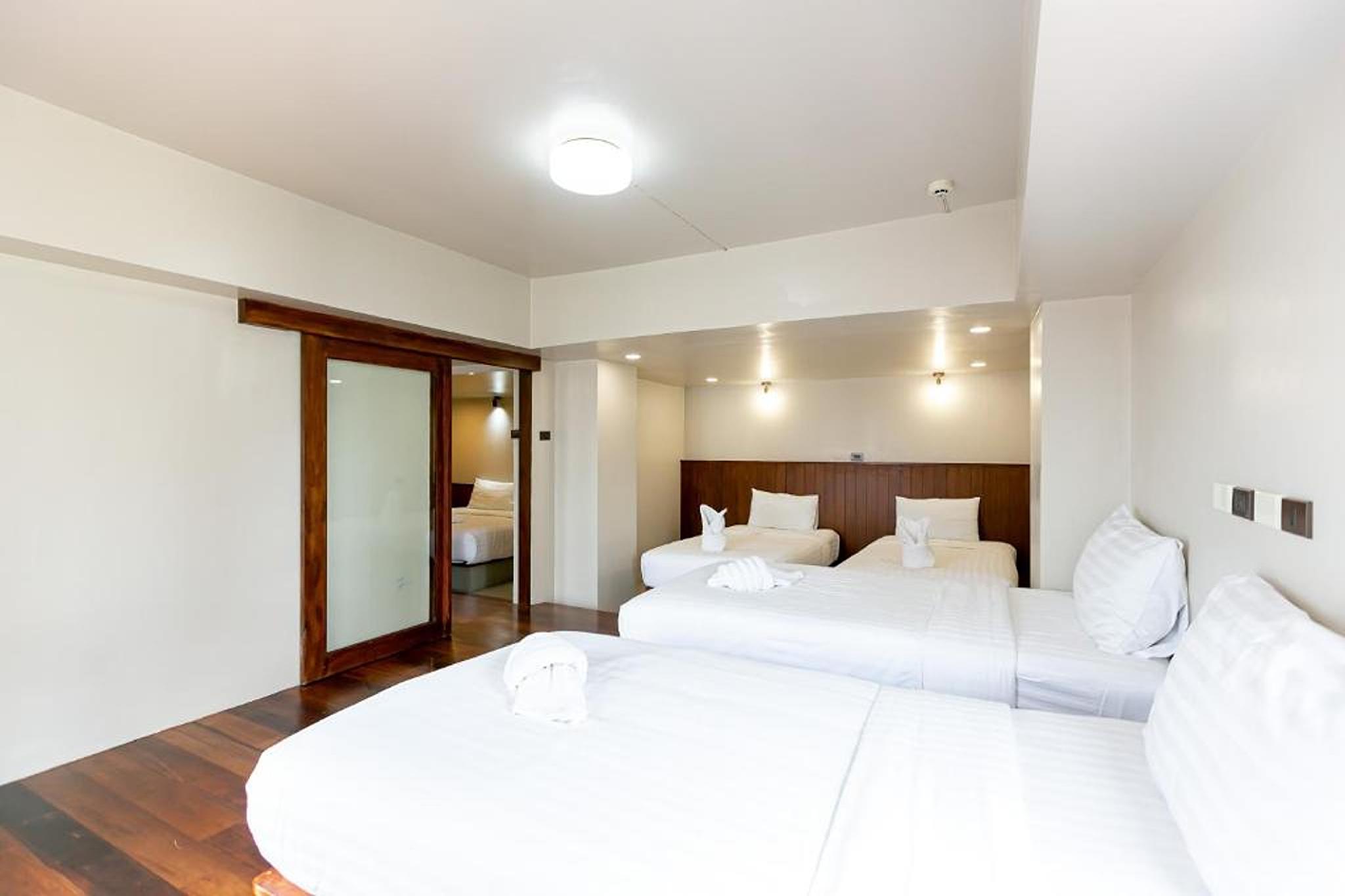 FAMILY SUITE, DELUXE