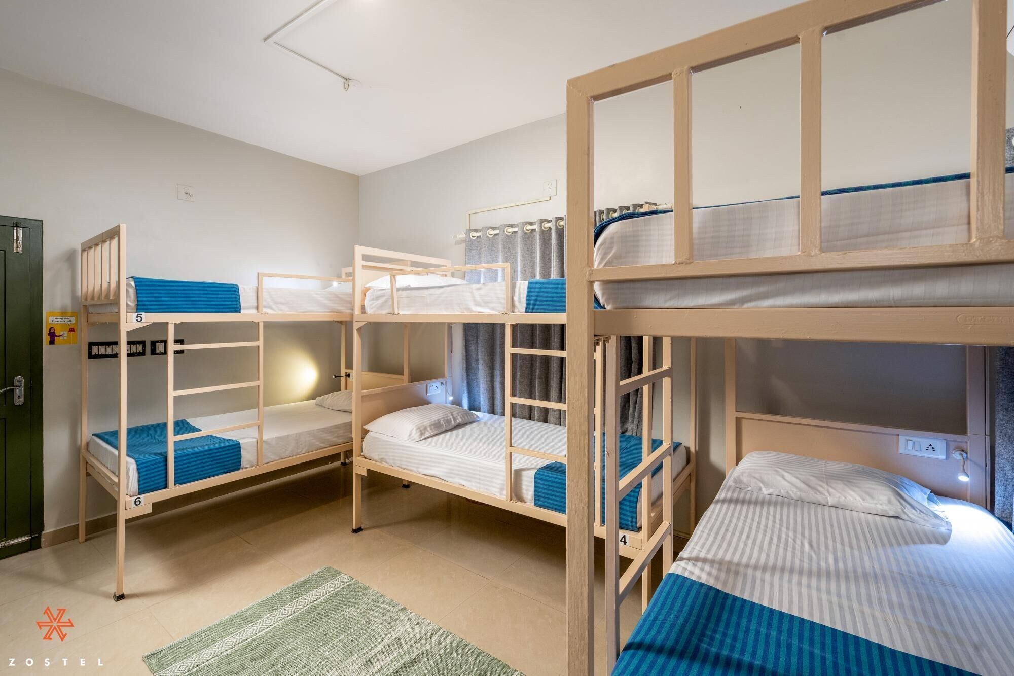 MIXED DORM, 6 BEDS