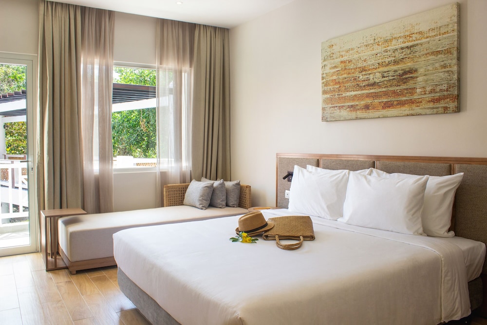 Wooden, Premium, King Bed